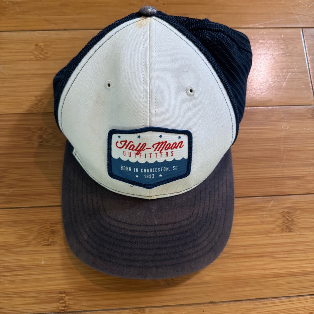 Vintage half moon outfitters hat. Snapback, adjustable. Washed multiple times